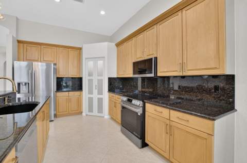 13048 Isabella Terrace, Delray Beach FL - photo 12 of 87