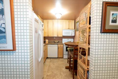 3540 S Ocean Boulevard #Unit 207, South Palm Beach FL - photo 7 of 23