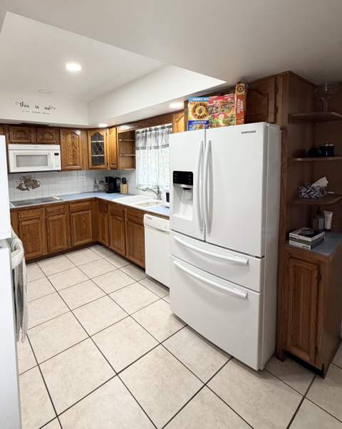 909 NE 3rd Street, Belle Glade FL - photo 14 of 43
