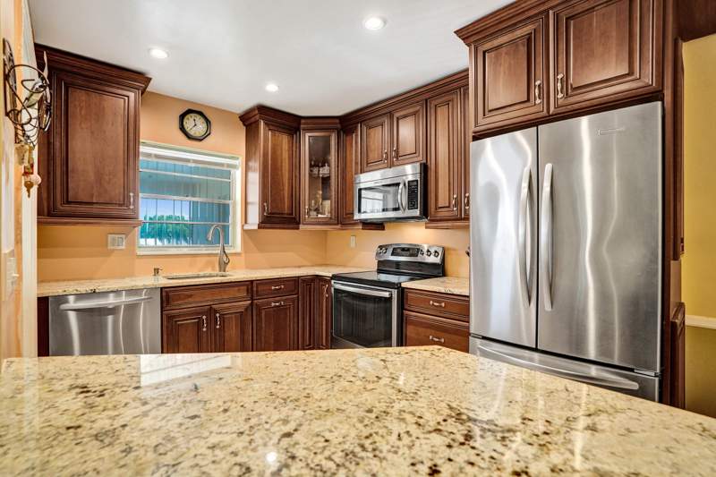 2 bedroom Condominium at 2121 NE 68th Street #202, Tara Apartments Condo, Fort Lauderdale — photo 3