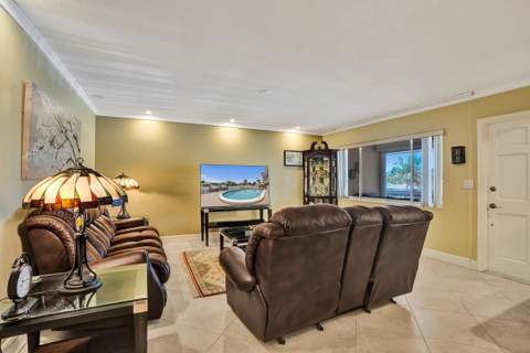 2121 NE 68th Street #202, Fort Lauderdale FL - photo 15 of 48