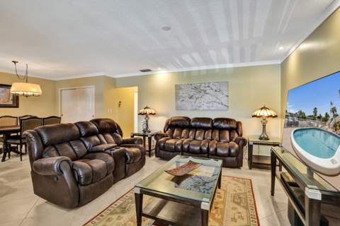 2121 NE 68th Street #202, Fort Lauderdale FL - photo 16 of 48