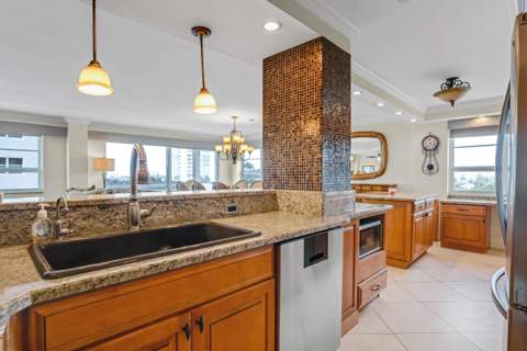 133 N Pompano Beach Boulevard, Pompano Beach FL - photo 23 of 55