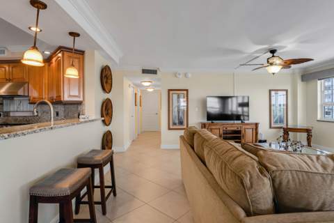 133 N Pompano Beach Boulevard, Pompano Beach FL - photo 7 of 55