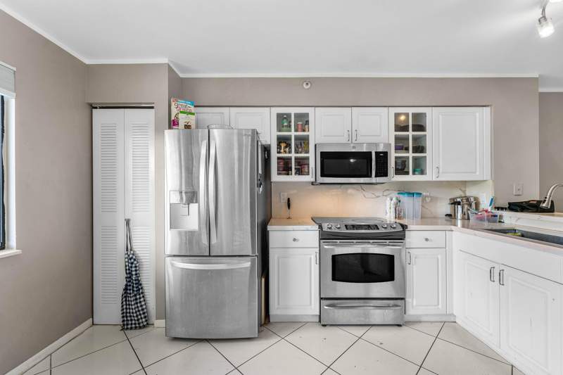 2 bedroom Condominium at 2205 S Cypress Bend Drive #302, Cypress Bend Condominium III, Pompano Beach — photo 5