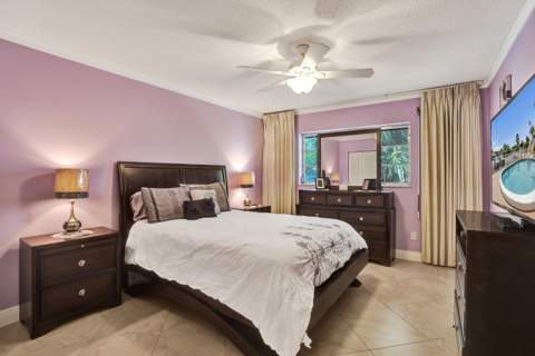 2121 NE 68th Street #202, Fort Lauderdale FL - photo 21 of 48