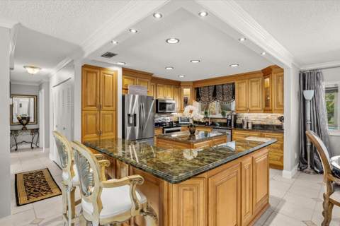 1819 SE Elrose Street, Port St. Lucie FL - photo 14 of 61