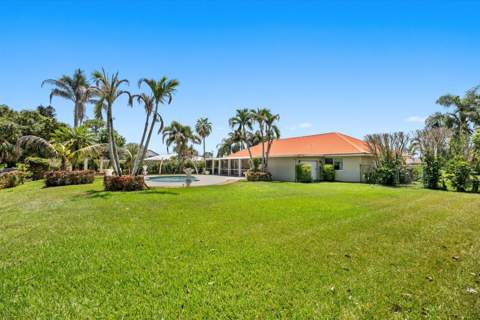 1819 SE Elrose Street, Port St. Lucie FL - photo 6 of 61