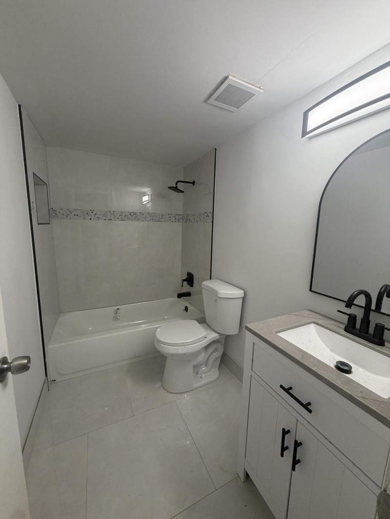 2 bedroom Townhouse at 1303 NW 8th Avenue, Progresso, Fort Lauderdale — photo 4