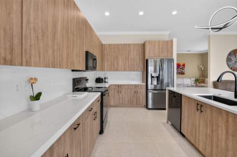13645 Sabatini Lane, Delray Beach FL - photo 13 of 50