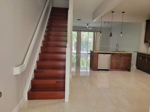 1042 Woodfield Road, Greenacres FL - photo 10 of 39