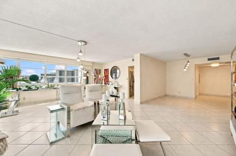 3430 Galt Ocean Drive #911, Fort Lauderdale FL - photo 7 of 25