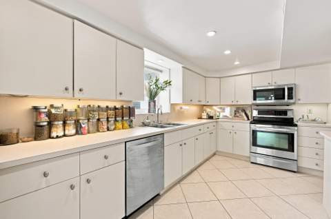 3430 Galt Ocean Drive #911, Fort Lauderdale FL - photo 10 of 25