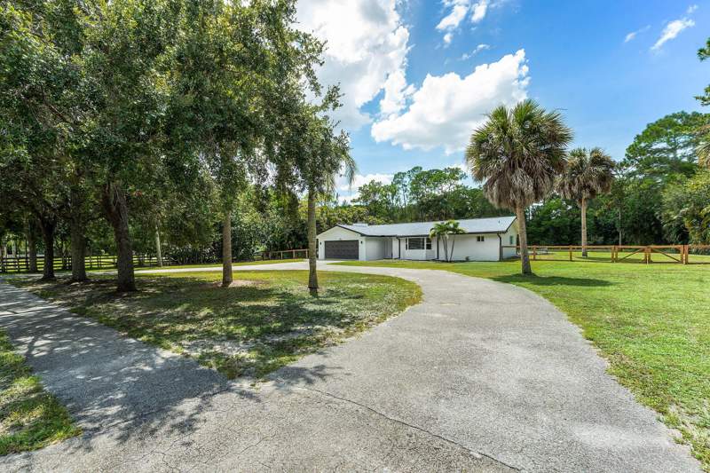 4 bedroom Single Family Residence at 4619 Coconut Boulevard, The Acreage, West Palm Beach — photo 2