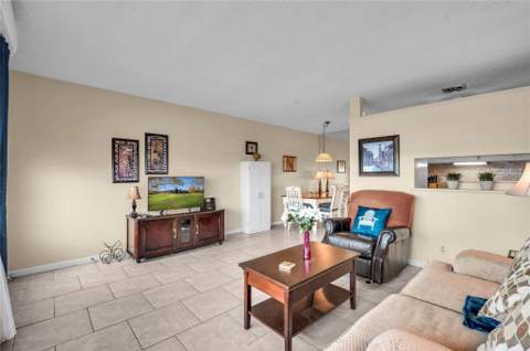 925 SW 11th Avenue #Unit j17, Hallandale Beach FL - photo 12 of 53