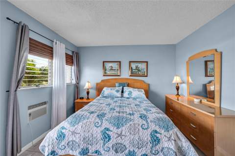 925 SW 11th Avenue #Unit j17, Hallandale Beach FL - photo 24 of 53