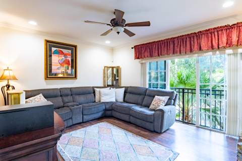530 S Federal Highway #2, Lake Worth Beach FL - photo 6 of 35