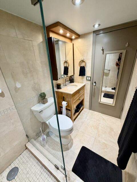 300 Oregon Street #506, Hollywood FL - photo 16 of 18