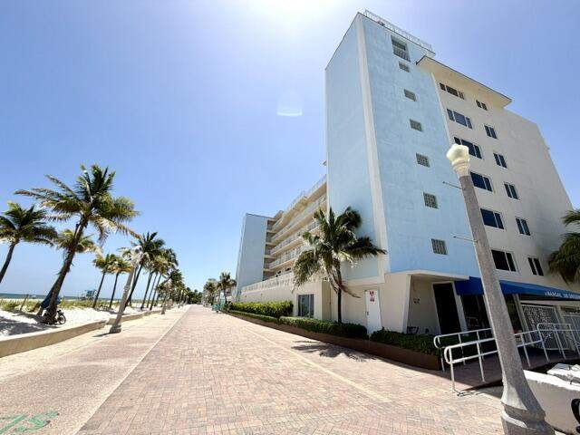 1 bedroom Condominium at 300 Oregon Street #506, Mainsail Condominium, Hollywood — photo 3