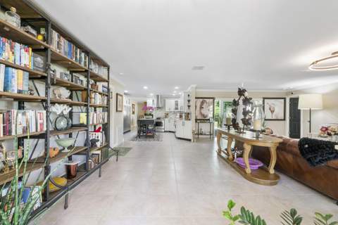 8520 NW 29th Drive, Coral Springs FL - photo 10 of 74