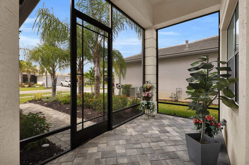 4 bedroom Single Family Residence at 12579 SW Pink Playa Parkway, Riverland , Port St. Lucie — photo 3