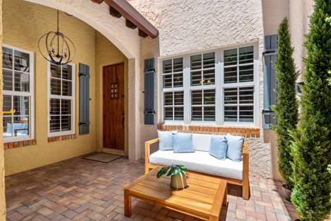 1027 Coralina Lane, Delray Beach FL - photo 8 of 42