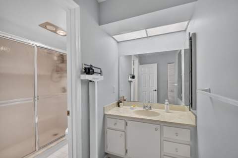 12524 Shoreline Drive #404, Wellington FL - photo 13 of 34