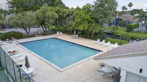 12524 Shoreline Drive #404, Wellington FL - photo 19 of 34