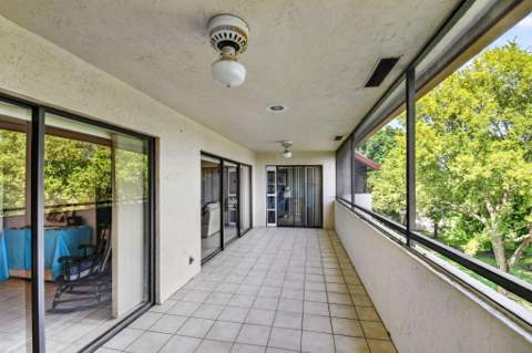 12524 Shoreline Drive #404, Wellington FL - photo 24 of 34