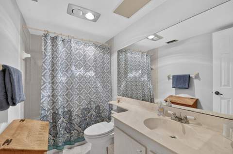 12524 Shoreline Drive #404, Wellington FL - photo 16 of 34