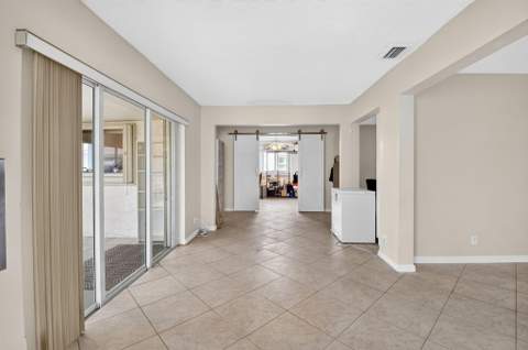2116 SW 22nd Court, Boynton Beach FL - photo 16 of 57