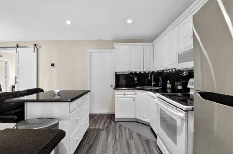 2116 SW 22nd Court, Boynton Beach FL - photo 21 of 57