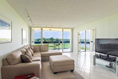2000 Presidential Way #603, West Palm Beach FL - photo 7 of 33