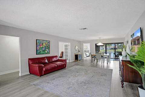 2186 SW 16th Circle, Deerfield Beach FL - photo 7 of 79