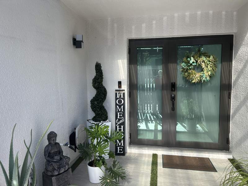 4 bedroom Townhouse at 1390 E Golfview Drive, Everglades Sugar & Land Co, Pembroke Pines — photo 5