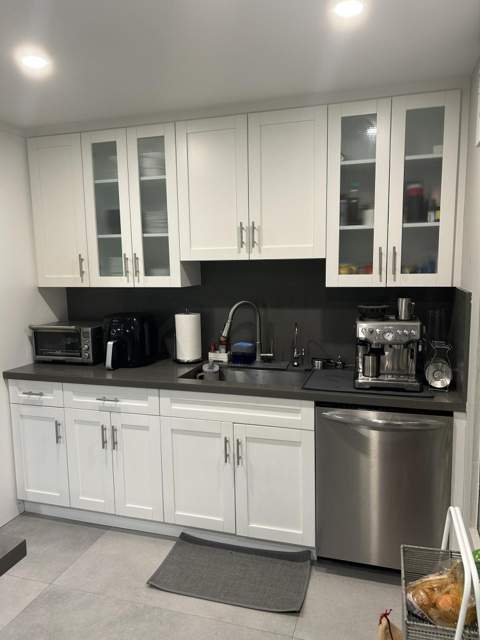 1390 E Golfview Drive, Pembroke Pines FL - photo 6 of 43