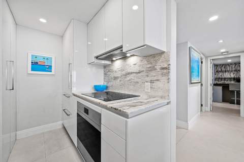 1225 S Ocean Boulevard #404, Delray Beach FL - photo 13 of 27