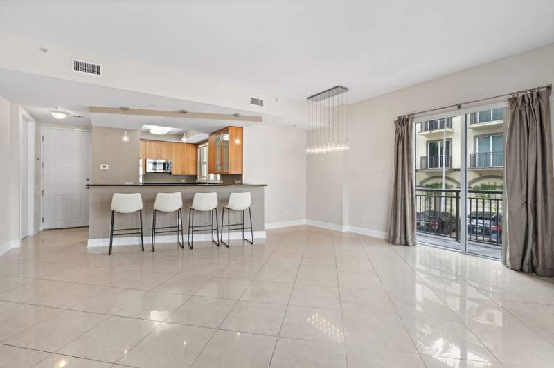 2 bedroom Townhouse at 2617 NE 14th Avenue #109, Wilton Station Res Condo, Wilton Manors — photo 4