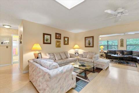 9843 NW 75th Court, Tamarac FL - photo 12 of 26