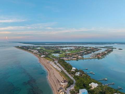 6854 SE Isle Way, Stuart FL - photo 9 of 41