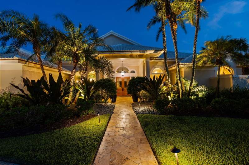 3 bedroom Single Family Residence at 6854 SE Isle Way, Sailfish Point, Stuart — photo 3