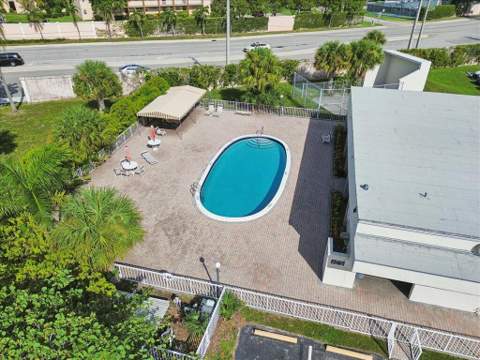 8510 Sunrise Lakes Boulevard #301, Sunrise FL - photo 24 of 25