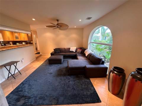 2314 Desota Drive, Fort Lauderdale FL - photo 6 of 68
