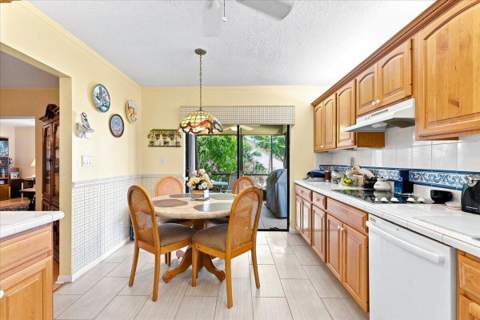 9843 NW 75th Court, Tamarac FL - photo 18 of 26
