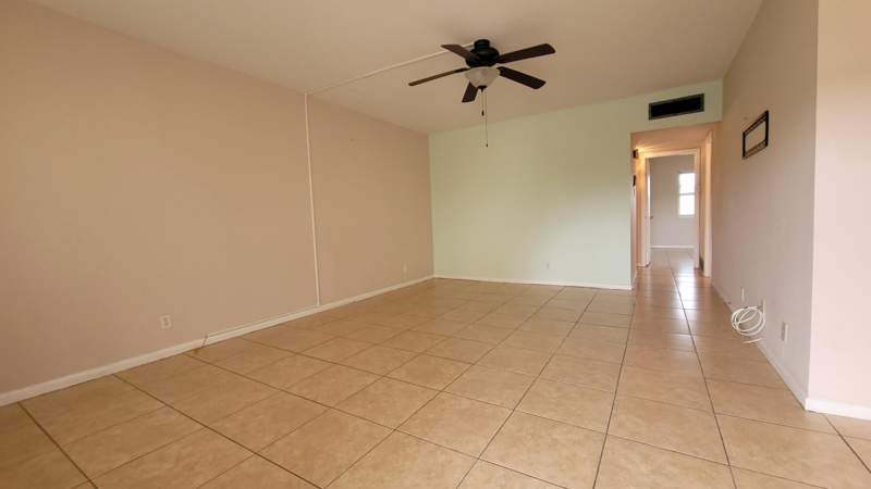 2 bedroom Condominium at 208 Easthampton I, Century Village, West Palm Beach — photo 4