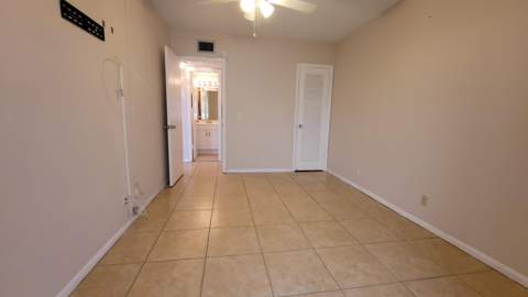 208 Easthampton I, West Palm Beach FL - photo 20 of 49