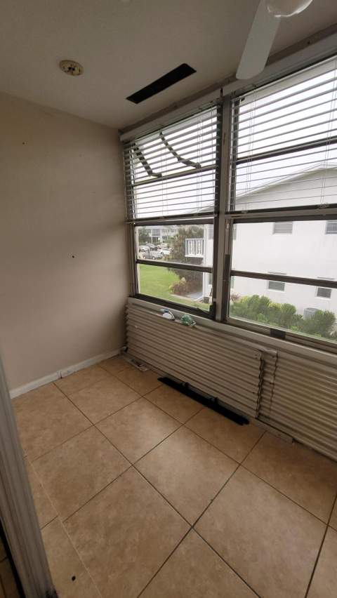 208 Easthampton I, West Palm Beach FL - photo 22 of 49
