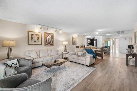 11223 Aspen Glen Drive, Boynton Beach FL - photo 14 of 43