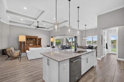 9223 Balsamo Drive, Palm Beach Gardens FL - photo 21 of 80