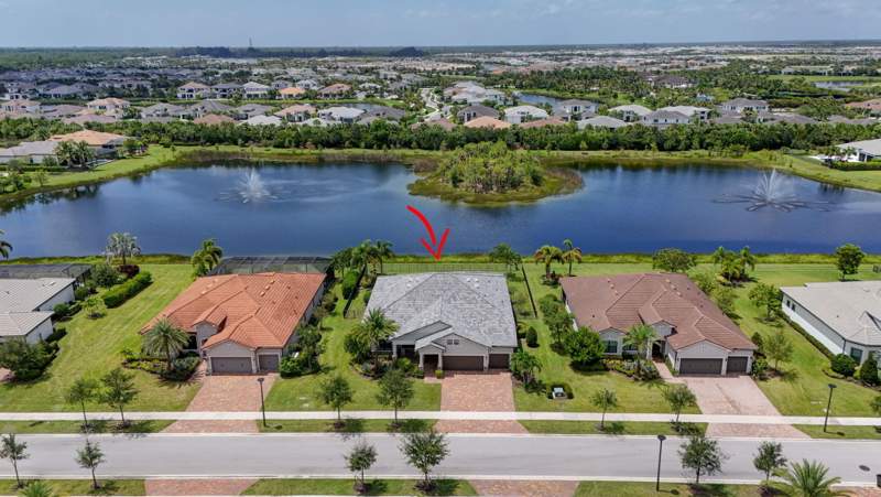4 bedroom Single Family Residence at 9223 Balsamo Drive, Ancient Tree, Palm Beach Gardens — photo 5
